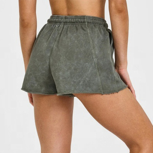 Shorts élégants pour femmes, taille haute, délavés à l'acide, couleurs unies variées, pour l'été, vente en gros, avec design OEM - Product Image 2
