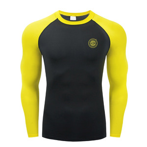 Chemises de compression respirantes pour hommes, très demandées, en stock, à bas prix, en vente. - Product Image 1