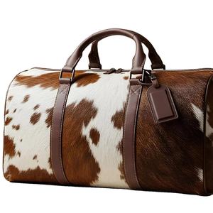 Sac de voyage en cuir de vachette pleine fleur à poils, léger et grande capacité, avec fermeture éclair, pour marque privée - Fournisseur OEM LHODB-0023 - Product Image 2