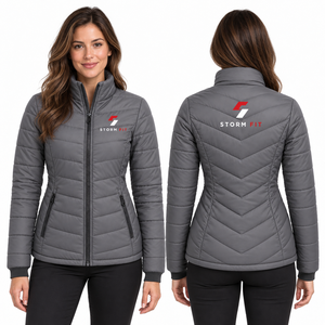 Blouson d'hiver matelassé pour femme Storm Fit, manches longues, col montant, fermeture éclair, design avec patch logo, blousons matelassés - Product Image 4