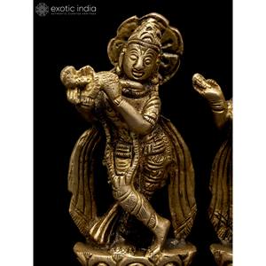 Petite sculpture en laiton de Radha Krishna faite à la main de 3 pouces fabriquée en Inde - Product Image 3