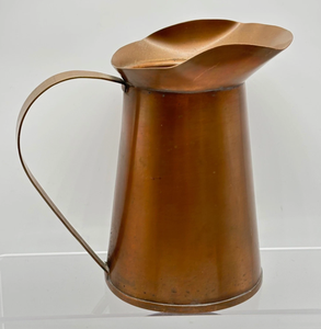 Pichet à eau en cuivre traditionnel de haute qualité avec poignées, accessoire de service pour restaurant ou hôtel à prix avantageux - Product Image 1