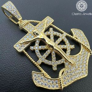 จี้รูปกากบาท Charm_Jewells เงินแท้ 925 ประดับโมอิสซาไนต์ ชุบทอง 18K สำหรับทุกเพศทุกวัย ได้รับการรับรองจาก IGI สไตล์ฮิปฮอป รูปทรงกลม - Product Image 4