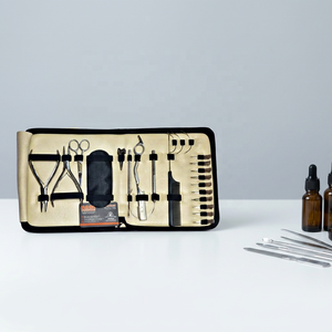 Herramientas de Peinado con Acabado Plateado, Kit de Herramientas para Extensiones de Cabello Todo en Uno Personalizable con Pinzas, Tijeras, Clips y Lazos para Salón - Product Image 4