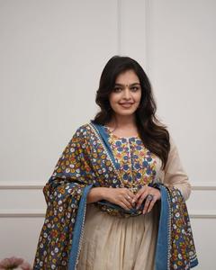 <b>Top</b> Selling Elegant Pure Cotton Suit Set for Casual Wear or <b>Festive</b> Season & Everyday Use Available at Good Price - Product Image 2