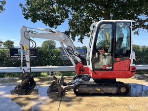 รถขุดขนาดเล็ก Takeuchi TB230 3 ตัน เครื่องยนต์ดีเซล ยันม่าร์ ระบบไฮดรอลิก HYDAC |   แรงบิดสูง รับประกัน 5 ปี - Product Image 5