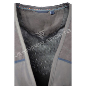 เสื้อกั๊กหลายกระเป๋าคุณภาพสูงขายส่ง ผ้าโพลีเอสเตอร์ รับทำโลโก้ เสื้อกั๊กระบายอากาศสำหรับตกปลา ล่าสัตว์ เดินป่า และทำงาน - Product Image 2