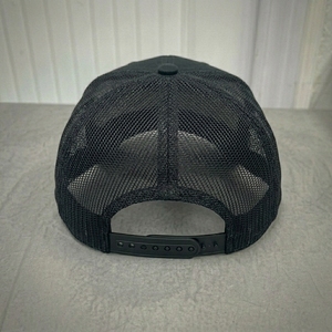 หมวกแก๊ปทรง Trucker 6 แผง ปักลายแบบทอ ด้านหลังเป็นตาข่าย ปีกโค้ง ปรับขนาดได้ด้วยตัวล็อคแบบ Snap รับผลิตแบบ OEM ODM แบรนด์ส่วนตัว - Product Image 5