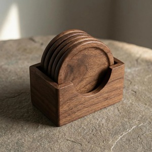Sous-verre carré en bois marron écologique ILAHI, design classique, accessoire de protection de table, taille personnalisable, pour la maison (vente en gros) - Product Image 1