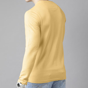 เสื้อสเวตเตอร์คอโอ แขนยาว สีเหลือง สำหรับผู้ชาย พิมพ์โลโก้ตามสั่ง ทรงเข้ารูป สไตล์ลำลอง สีพื้น - Product Image 4