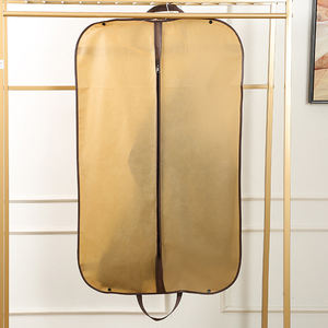 Sacs à vêtements de luxe réutilisables et personnalisables en tissu non tissé, pliables, anti-poussière, pour costumes, style mode - Product Image 3