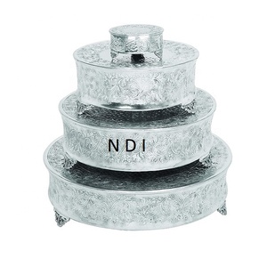 ขาตั้งเค้กโลหะพับได้แบบพกพา สินค้าขายดีสำหรับโรงแรม ร้านอาหาร ของตกแต่งโต๊ะอาหาร ขาตั้งโชว์เค้ก - Product Image 4