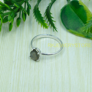 Natural <b>Labradorite</b> <b>Ring</b> Pure 925 Sterling Silver <b>Ring</b> Handmade Design <b>Ring</b> Gemstone <b>Ring</b> <b>Labradorite</b> Jewelry Christmas Gift for - Product Image 3