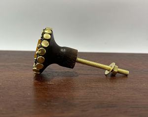 Meilleur design de cuisine rectangulaire jaune de style classique Bouton de tiroir unique avec chaînes et points pour décoration de bureau à domicile - Product Image 3