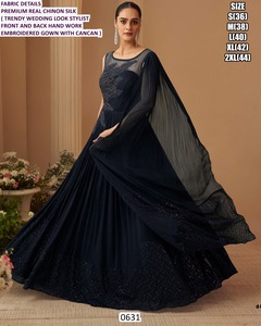 Vestido de Novia Chinon Eclipse, Estilo Imperio, Largo hasta el Suelo, Cuello Redondo, Diseño sin Mangas, Sujetador Incorporado, Estampado Floral, Cristales, Cómodo - Product Image 2