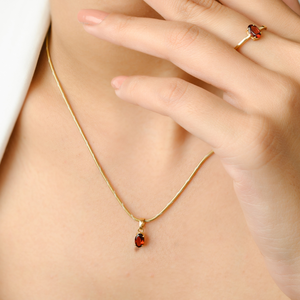 18K Yellow Gold Garnet Fashion Pendant Necklace - Product Image 4
