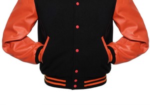 Veste de baseball noire personnalisée pour homme avec manches en cuir PU orange, col montant, style décontracté pour l'automne - Product Image 2