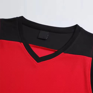 Ensemble uniforme de basket-ball rouge pour hommes, débardeur sans manches à col en V avec short à taille élastique, vêtements de sport en polyester anti-humidité - Product Image 6