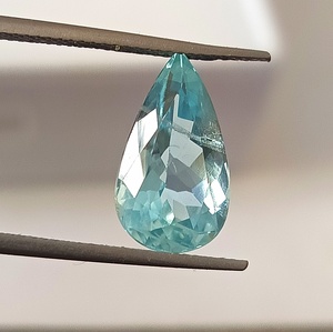 Aigue-marine naturelle bleu glace de 4,40 carats, taille poire facettée, translucide, pierre précieuse en vrac - Product Image 5