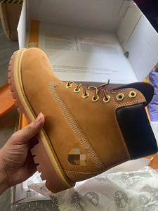 Bottes <span class=keywords><strong>Martin</strong></span> Caterpillar d'occasion en cuir véritable de marque, confortables, stock de chaussures de seconde main pour hommes et femmes, vente en gros - Product Image 1