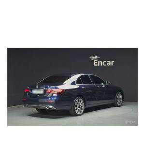 Mercedes-Benz E350 4MATIC Exclusive Clase E 2023 con Volante a la Izquierda, Caja de Cambios Automática, Asientos de Cuero, Cámara Trasera, 56,913 km - Product Image 2