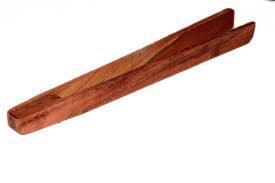 Pinces à aliments en bois d'acacia IBS de qualité supérieure, avec système de verrouillage, pour la cuisine, le barbecue et le service, couleur naturelle, lavage à la main uniquement, à prix avantageux - Product Image 3