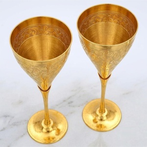 Gobelet à vin en laiton pur fait main, finition or vintage, pour bar à domicile et décoration de mariage, vaisselle de luxe incassable, en promotion - Product Image 5