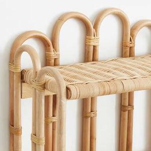 Hermoso estante de almacenamiento para habitaciones infantiles, estantería de pared de 2 niveles tejida con ratán natural. - Product Image 2