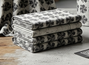 Tela de Algodón Popelina Ecológica con Estampado a Mano en Gris y Negro, Textil Suave para Vestidos de Niña, Kurti, Moda para el Hogar y Prendas de Vestir - Product Image 2