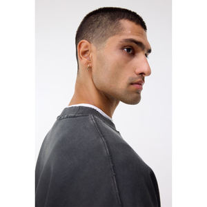 Sweat-shirt à col rond et épaules tombantes en molleton 100 % coton pour homme et femme, style streetwear, coupe oversize, vente en gros, OEM - Product Image 5