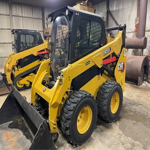 Compre una Minicargadora CAT 242D3 con Retroexcavadora Delantera, Tractor de 40 Toneladas, Calidad Premium, Entrega Rápida, Lista para Trabajar - Product Image 4