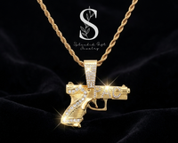 Collier pendentif unique style pistolet plaqué or, tendance hip-hop, nouveauté, best-seller transfrontalier pour accessoires vestimentaires