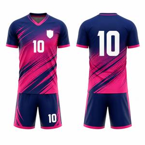 ชุดเสื้อฟุตบอลแบบกำหนดเองสำหรับผู้ชาย คอวี แขนสั้น ผ้าโพลีเอสเตอร์ซับเหงื่อ พิมพ์ลายชื่อทีมและหมายเลขด้วยเทคนิค Sublimation สำหรับผู้ใหญ่ ใช้ได้ทุกฤดูกาล - Product Image 3