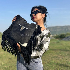 Nuevo bolso de mano personalizado con flecos de cuero genuino metálico para cabello de gran oferta para mujer, bolso de mano de alta calidad con cara de toro - Product Image 2