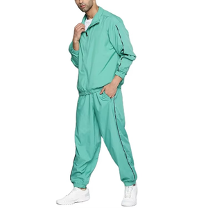 Conjunto Deportivo de Chaqueta y Pantalón de Nylon Impermeable, Ligero, de Alta Calidad, Marca OEM, para Correr - Product Image 3