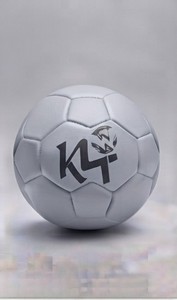 KLTW INT'L KL-SB-001 Ballon de football d'entraînement en TPU rouge durable, léger, pour l'entraînement en extérieur, les matchs, utilisation personnalisée, équipement - Product Image 2