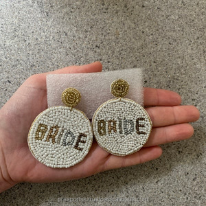 Pendientes de cuentas de semillas de fiesta nupcial novia Wifey Cheers diseño de botella de champán estilo bohemio patrón de flores tamaño personalizado moda - Product Image 5