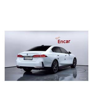 BMW Serie 5 530i XDrive 2023, 38,583 km, Caja de Cambios Automática, Volante a la Izquierda, Cámara Trasera - Product Image 2