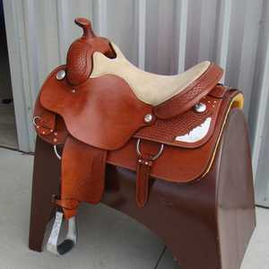 Sillas de montar de cuero estilo europeo resistentes al agua, personalizables y duraderas, de primera calidad, estilo inglés australiano, en venta. - Product Image 3