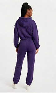Conjunto Deportivo de Mujer con Sudadera Corta con Cierre Frontal y Pantalones de Chándal, Top Corto con Bordado Chenille de Manga Larga, Ropa de Invierno, Felpa de Algodón 450 - Product Image 4