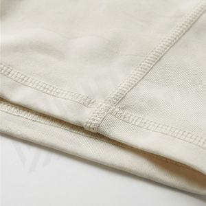 เสื้อกีฬาผู้ชาย ระบายอากาศได้ดี แขนครึ่งตัว แห้งเร็ว กระชับรูปร่าง เหมาะสำหรับเล่นกีฬา เพาะกาย ผลิตจากโพลีเอสเตอร์ เสื้อยืดออกกำลังกาย - Product Image 6