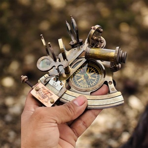 Sextant Nautique, Ornement Balise Maritime pour Collectionneurs Nautiques, Présentoirs, Projets de Décoration Marine et Aménagement de Maisons Côtières - Product Image 1