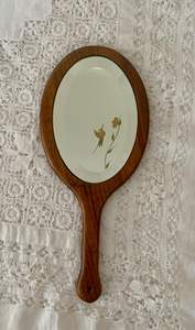 Miroir à main en bois vintage classique avec cadre décoratif, miroir de maquillage portable pour salle de bain et coiffeuse - Product Image 2