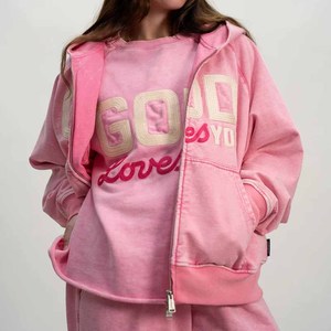 Fabricante de parches de chenilla bordados personalizados para sudaderas griegas de hermandades, fraternidades, universidades y colegios. - Product Image 3