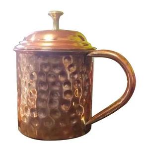 Jarra de cobre de lujo con un toque artesanal y líneas elegantes, perfecta para rituales curativos o como regalo cultural de metal. - Product Image 4