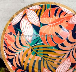 Juego de Servidores de Ensalada de Madera Rústica Ecológica Hechos a Mano, Utensilios de Cocina Naturales con Artesanía, Incluye Tazón y Cuchara - Product Image 5