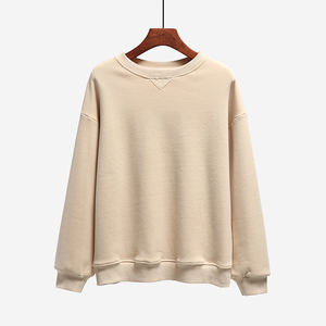 เสื้อสเวตเชิ้ตผู้หญิงแบบมีฮู้ด ดีไซน์ใหม่จากโรงงานผู้ผลิต (OEM) ผ้าถักโพลีเอสเตอร์/คอตตอน แขนสั้น สีพื้น ปักโลโก้ตามสั่ง สไตล์ลำลอง สำหรับฤดูหนาว กำลังเป็นที่นิยม - Product Image 4