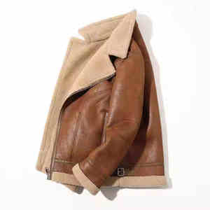 Abrigo de cuero premium con forro de piel disponible en todos los cuellos. - Product Image 3