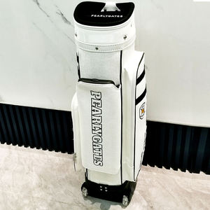 Sac de golf professionnel en cuir synthétique blanc avec organisation multi-poches et base renforcée - Product Image 4