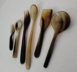ชุดช้อนเขาควายขัดเงาธรรมชาติ ทนทาน งานศิลปะสะสม งานฝีมือเลียนแบบโบราณ - Product Image 3